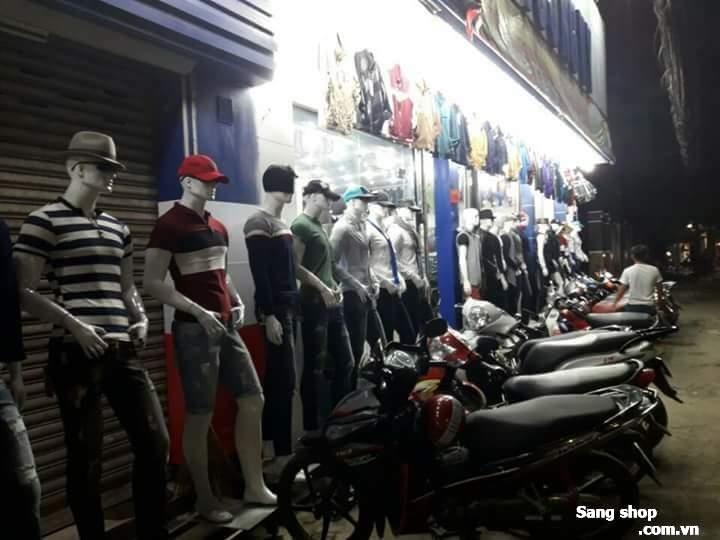 Sang toàn bộ shop thời trang vị trí đắc địa