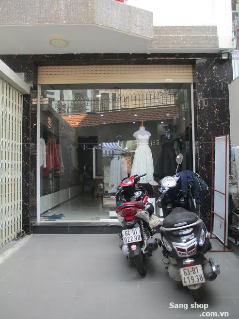 Sang trang thiết bị shop quận 1