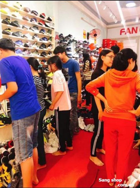 Về quê theo chồng nhượng gấp shop giày kinh doanh vào thu tiền luôn