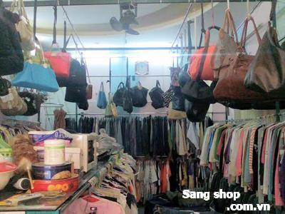 Xuất cảnh cần sang shop quần áo si